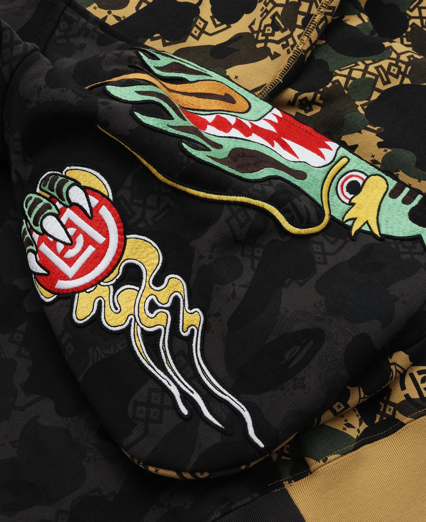 Camo Split Shark Relaxed Fit Full Zip Hoodie (Camo) - Image 5