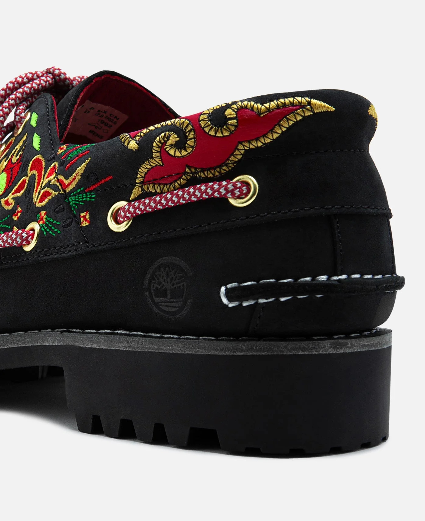 Men's 3-Eye Lug Handsewn Boat Shoes (Black) - Image 12