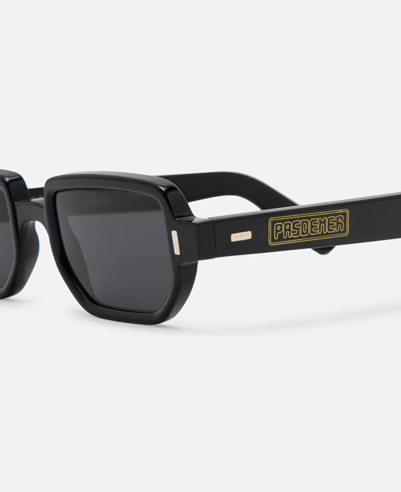 Take It Easy Sunglasses (Black) - Image 4