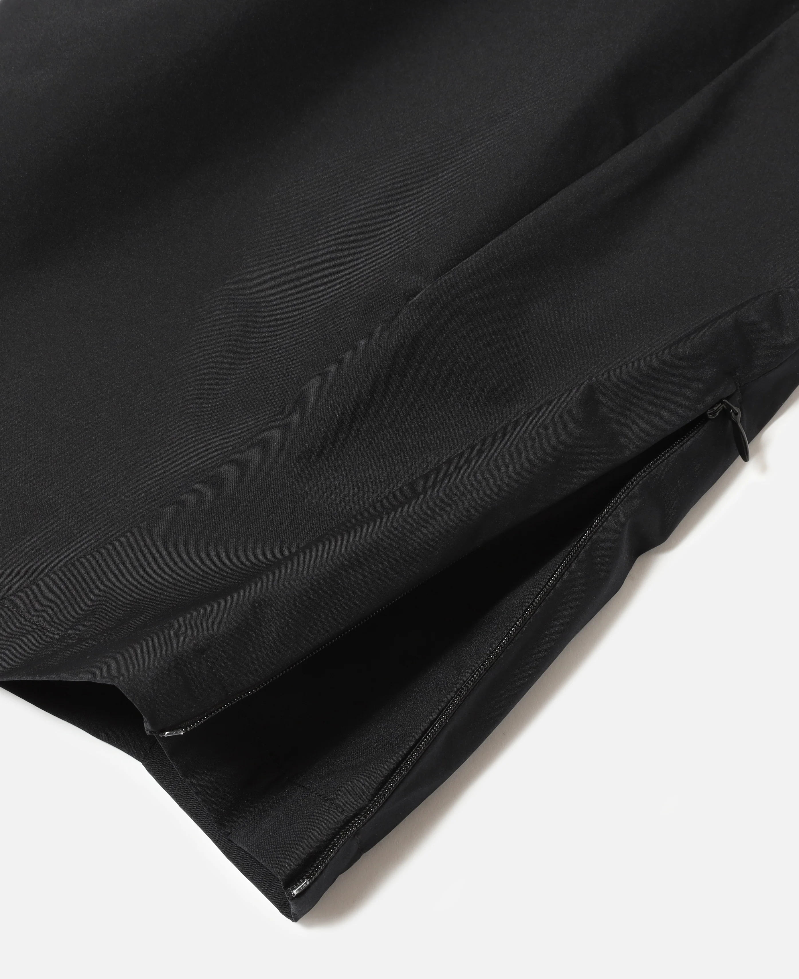 +phenix WINDSTOPPER® by GORE-TEX LABS City Barrel Leg Pants (Black) - Image 5