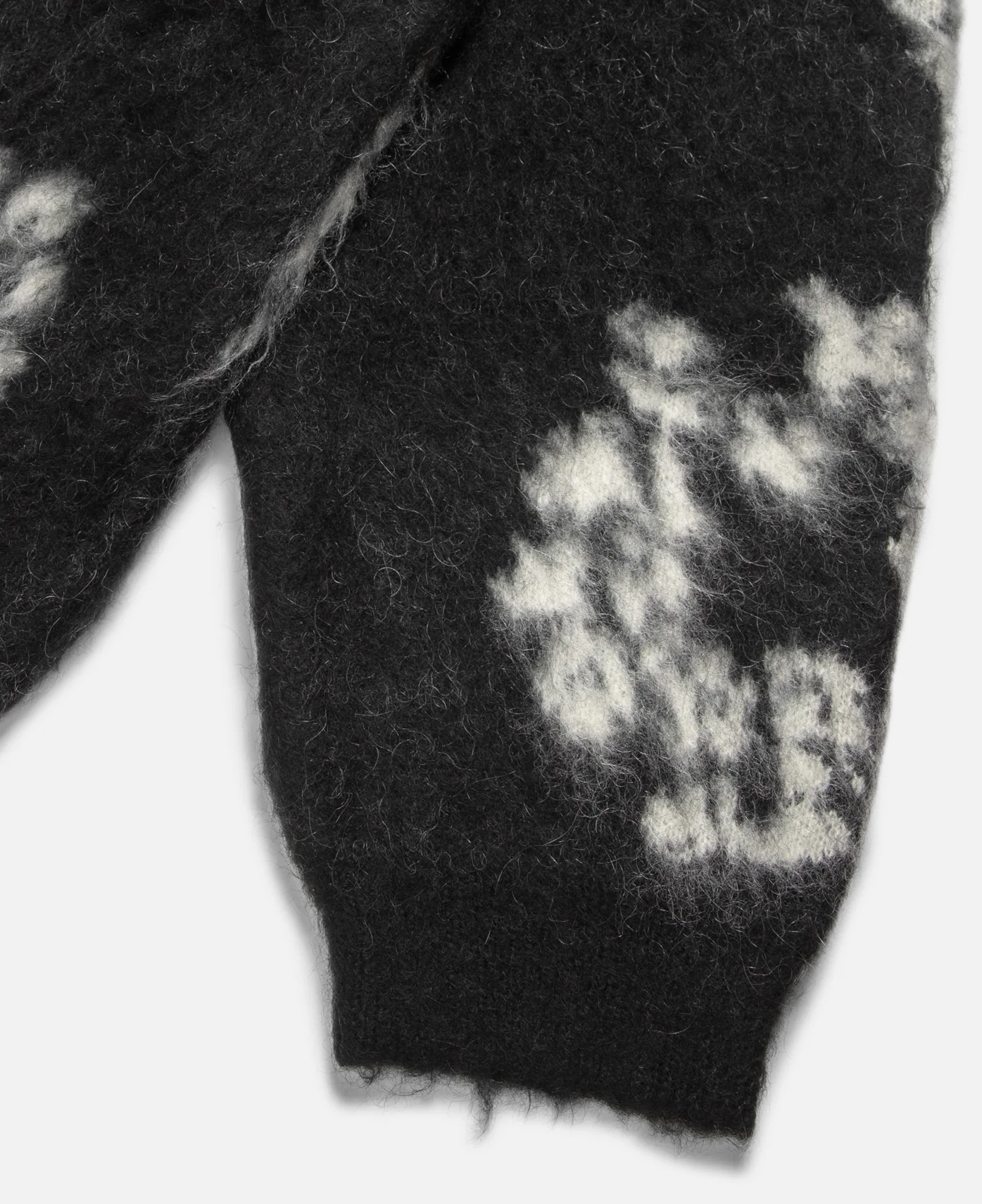 MH Cardigan (Black) - Image 4