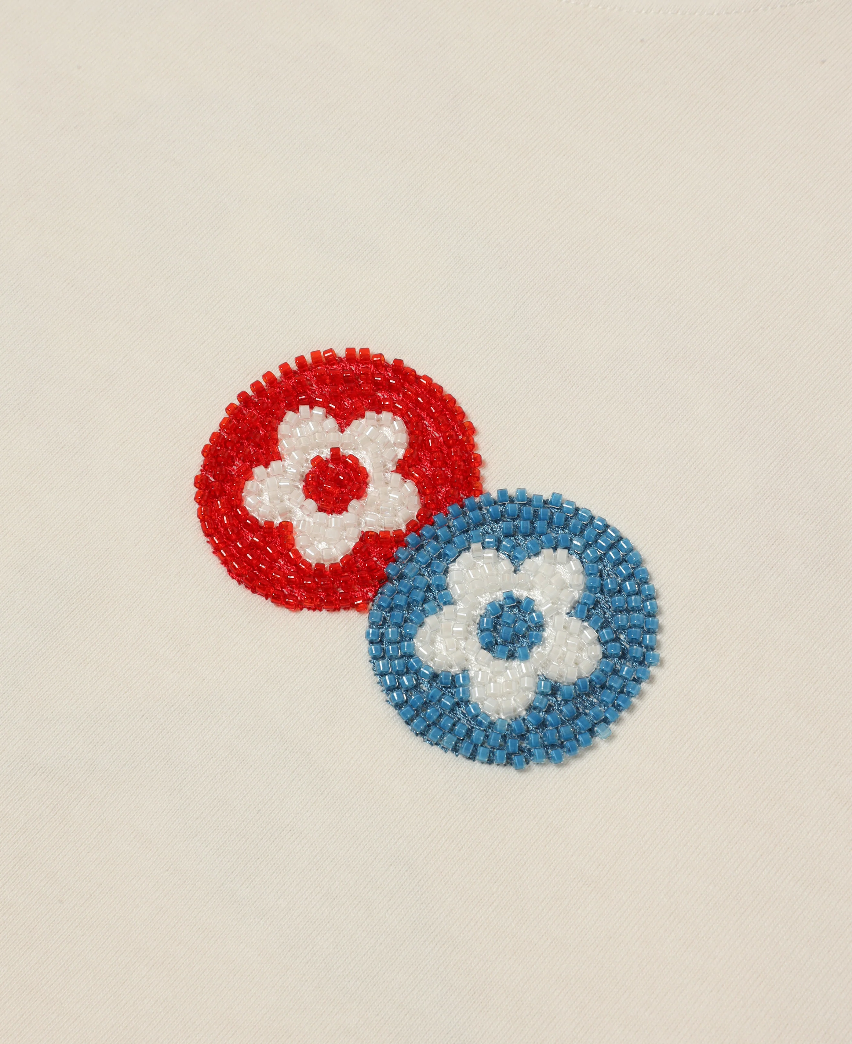 Beads Classic Flower T-Shirt (Off-White) - Image 3